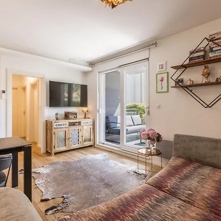 Meli Apartment Split